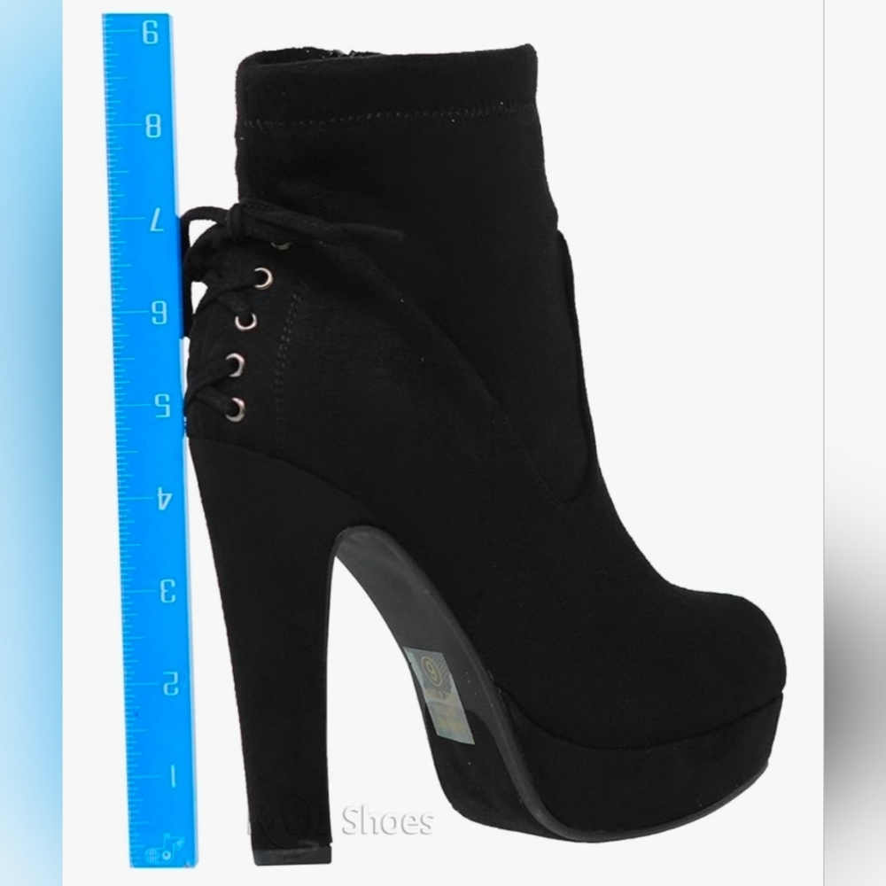VEGAN! Black Faux Suede Ankle Bootie, Side Zip Chunky Heel, Women Size: 8.5